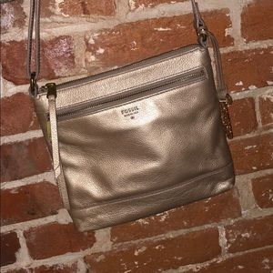 Authentic FOSSIL crossbody!